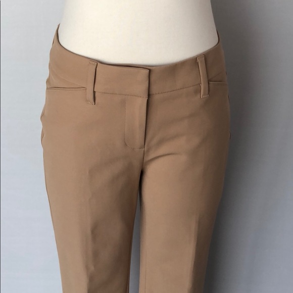 NWT WHBM The Slim  Crop Pant Size 2 Tan - Picture 10 of 15